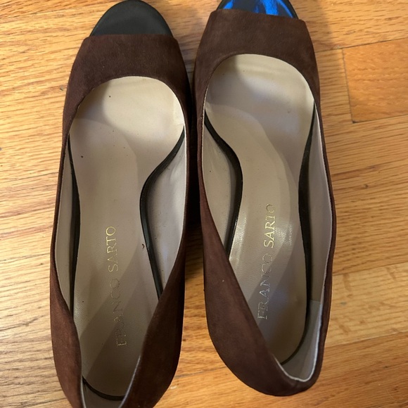Franco Sarto Brown open toe suede pump with patient leather 3inch heels….Sz10 - Picture 2 of 6